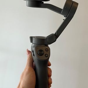 DJI Osmo Mobile 3 Gimbal